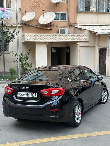 masin mator: Chevrolet Cruze: 1.4 l | 2017 il 90900 km Sedan — 6