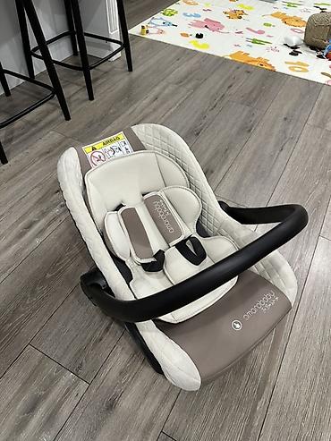 Автокресла: Автолюлька для новорождённого 👶🏻 Продаю автолюльку в отличном — 1