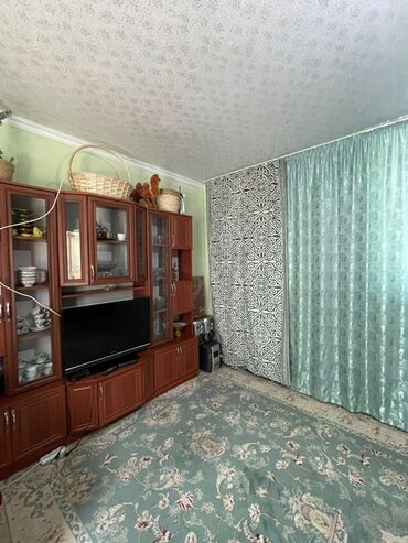 Продажа домов: Дом, 100 м², 4 комнаты, Собственник, Старый ремонт — 35