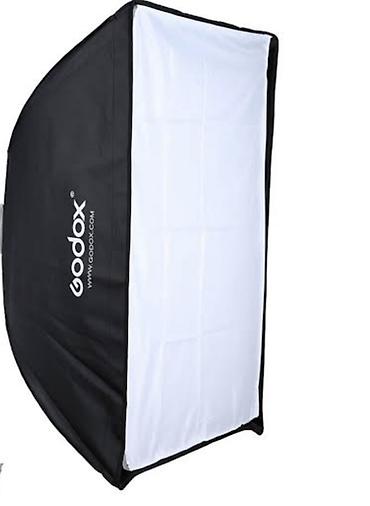 softbox: Godox SK300II studiya işıqlandırma dəsti Məzmun: - Godox SK300II — 4