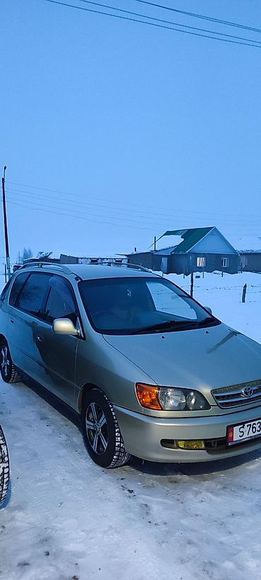 385 55: Toyota Ipsum: 2001 г., 2 л, Автомат, Бензин, Минивэн — 7