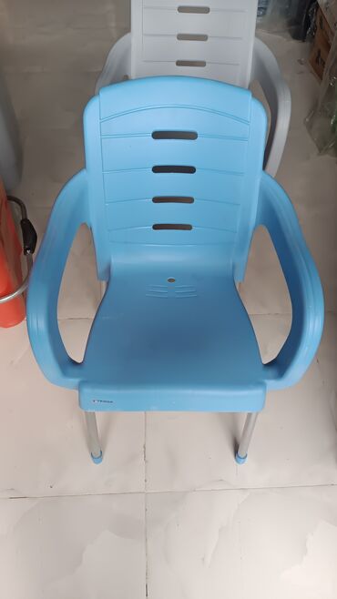 Stullar: Hər növ stullarin və tabletkalarin topdan və pərakəndə satişi — 20