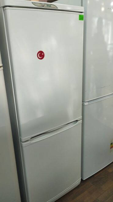 vitrin soyducular: Холодильник Samsung, Двухкамерный