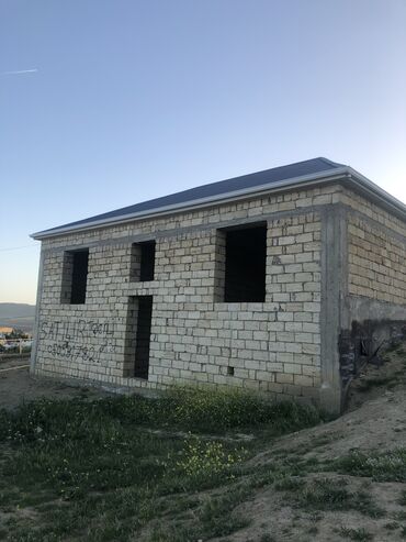 montinde satilan evler: 4 otaqlı, 1 kv. m, Kredit yoxdur, Təmirsiz