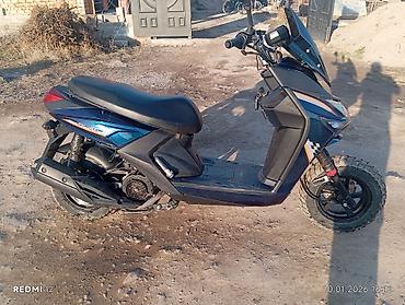 Скутеры: Макси-скутер 150 куб. см, Бензин, Б/у — 3