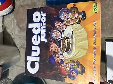 dost: Cluedo Junior – “itkin şokolad tortu işi” mövzusunda uşaq stolüstü — 1
