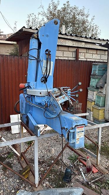 Манипуляторы: Манипулятор, 2012 г., от 4 т — 8