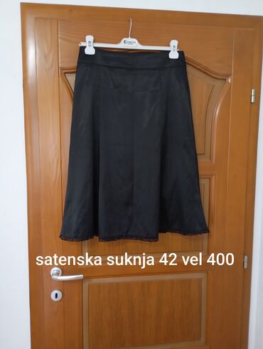 novi duks: L (EU 40), XL (EU 42), Midi, color - Black