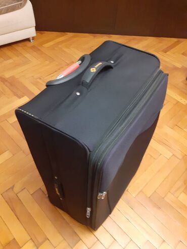 kuryer çantası: Böyük çanta 32х51х84 sm
Большой чемодан 32х51х84 см