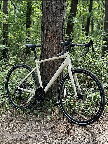 Velosipedlər: Gravel/şosse stili velosiped - Rəng: krem-ağ - Çərçivə: yüngül — 3