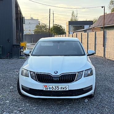 octavia: Skoda Octavia: 2017 г., 1.6 л, Автомат, Бензин, Лифтбек — 3