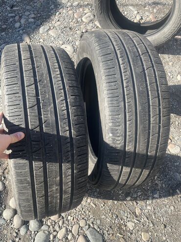 балондор: Шиналар 245 / 60 / R 18, Жай, Колдонулган, Жуп, Жол тандабастар (АТ/МТ), Pirelli