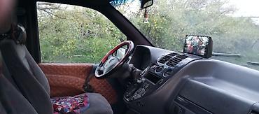 mercedes 208 d: Mercedes-Benz Vito: 2.2 l | 2000 il Van/Minivan — 6