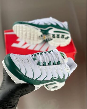 Patike: Patike, veličina - 46 — 10