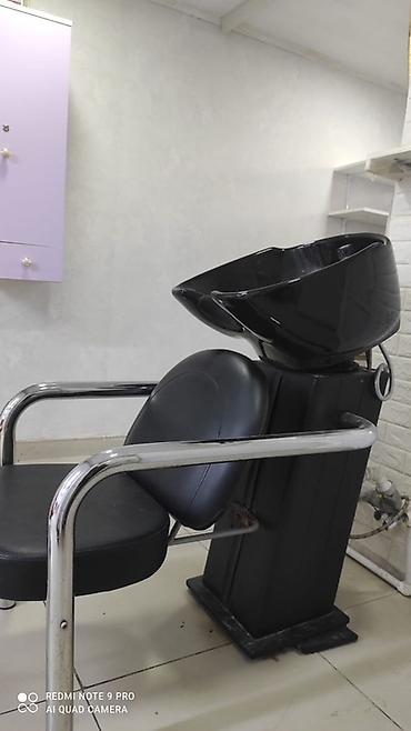 Ofis/mebel dəsti – iş masaları, rəflər və kreslolar Məhsulun tərkibi at lalafo.az — 5 Ofis/mebel dəsti – iş masaları, rəflər və kreslolar Məhsulun tərkibi — 5