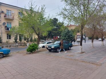 Ofislər: Sumqayıt,17- ci məhəllə,H .Əliyev prospekti ilə Polad Həşimov küç — 2