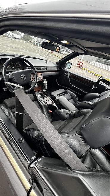 Mercedes-Benz: Mercedes-Benz E-Class: 1992 г., 3.6 л, Механика, Бензин, Купе — 27