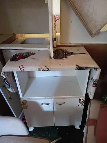 Bufetlər: Ağ rəngli çoxfunksiyalı komod/kiçik bufet - Material: laminat/MDF — 3