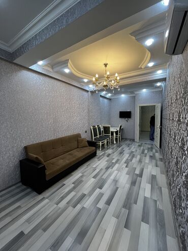 balaken ev: 3 otaqlı, Yeni tikili, 86 kv. m