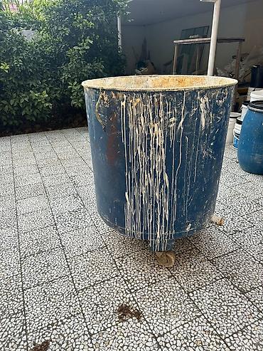 duru yağlar: Boya mikseri, qarışdıran və qazanı daxildir. qazan 800 kg lıqdır — 3