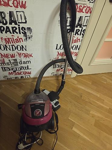 Rowenta Compacteo Cyclonic tozsoran - Güc: 1900W max - Torbasız