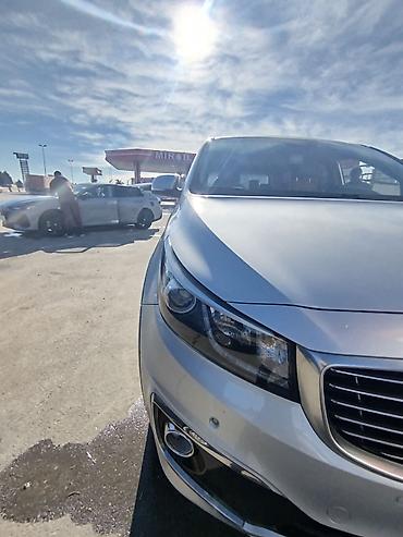 elantra 2016: Kia Carnival: 2.2 l | 2016 il Van/Minivan — 4