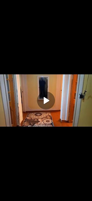 Qonaq otağı dəstləri: 4 otaqlidi bina evi satilir - Geniş qonaq otağı üçün uzun yemək — 6