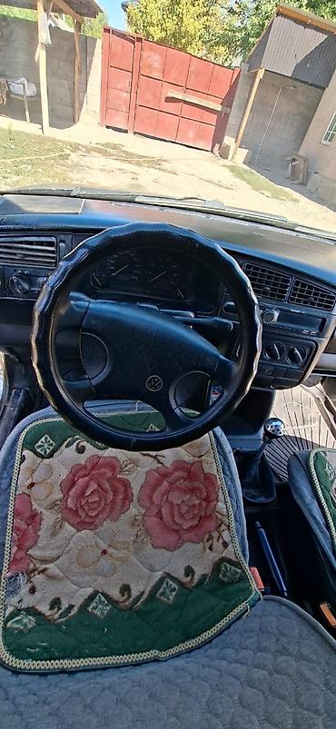 Volkswagen: Volkswagen Golf: 1992 г., 1.8 л, Седан — 13