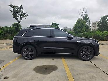кроссовер бу: Lixiang L6: 2024 г., 1.5 л, Автомат, Гибрид, Кроссовер — 5