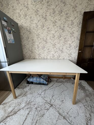стол кухный: Кухонный Стол, цвет - Белый