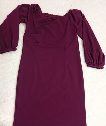 bela haljina sa perjem: L (EU 40), color - Burgundy, Cocktail, Long sleeves