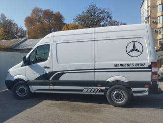 официант кафе: Требуется Водитель-экспедитор, С личным транспортом, Более 5 лет опыта, Официальное трудоустройство, Полный рабочий день, Мужчина