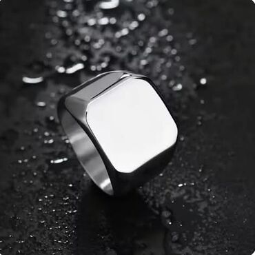 Prstenje: Vel:13
Cena:1100din — 7