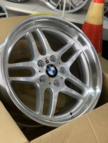 Диски: Литые Диски R 18 BMW, Комплект, отверстий - 5, Новый
