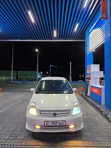 бампер бу: Honda Stream: 2001 г., 2 л, Типтроник, Бензин, Минивэн