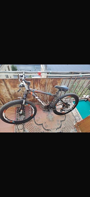 Dağ velosipedləri: Sade velosioet 26 lığ sol pedalı yoxdur skoruçlarda cuzi prablem var — 2