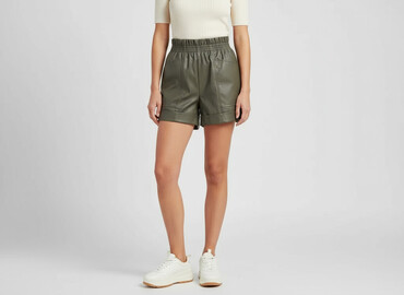 PULL&BEAR, Шорти жіночі, розмір L