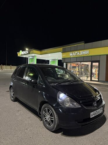 бампер фит ария: Honda Fit: 2002 г., 1.3 л, Вариатор, Бензин, Хетчбек