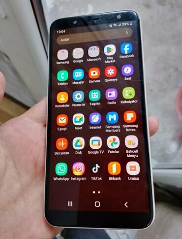 Samsung: Samsung Galaxy J6, 32 GB, Barmaq izi, Face ID