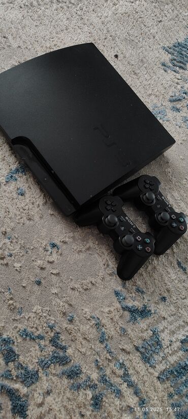 телефон xs max: PS 3 SLIM Состояние отличное не барахтит и не шумит не лагает,без