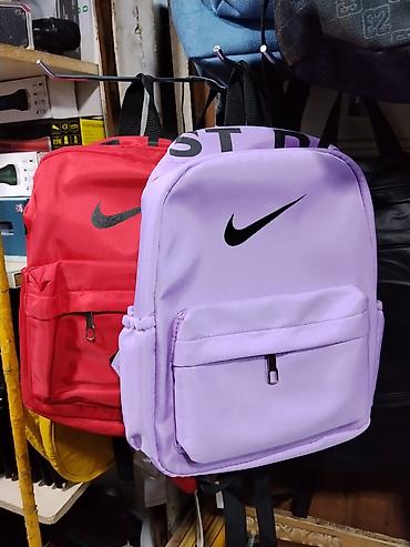 dlivery bag: Городские рюкзаки с логотипом Nike. - Вместительное основное — 1