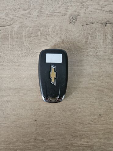 набор ключей для автомобилей: Оригинал ключ для spark Chevrolet