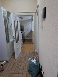 Uzunmüddətli kirayə mənzillər: Sumqayıt şəhəri Sülh küçəsi ilə "Göyərçin"dən aşağı düşdükdə -da lalafo.az — 3 Uzunmüddətli kirayə mənzillər: Sumqayıt şəhəri Sülh küçəsi ilə "Göyərçin"dən aşağı düşdükdə — 3