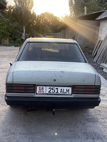 e klass: Mercedes-Benz 190: 1998 г., Седан — 6