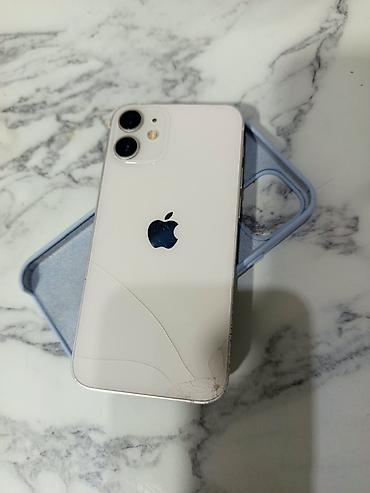 aiphone 13: IPhone 12 mini, модель MGE43RM/A, iOS 27.0. Компактный OLED‑дисплей — 1