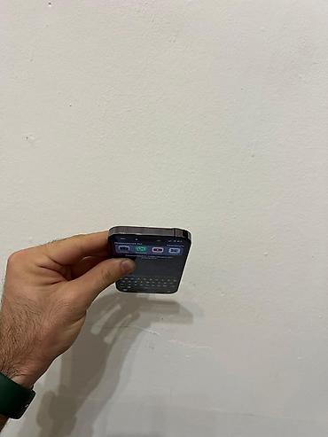 electronics iphone: IPhone 14 Pro, Deep Purple, Face ID — 5