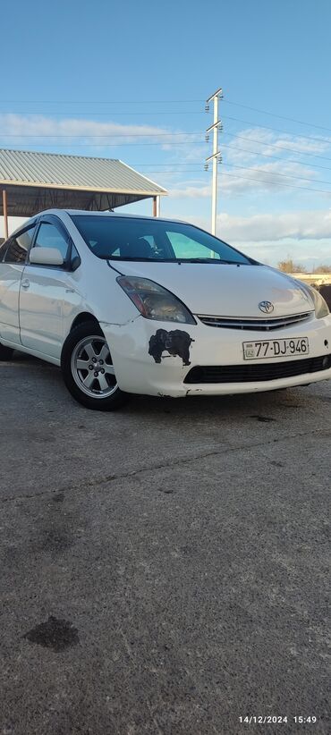 Toyota: Toyota Prius: 1.5 l | 2008 il Hetçbek