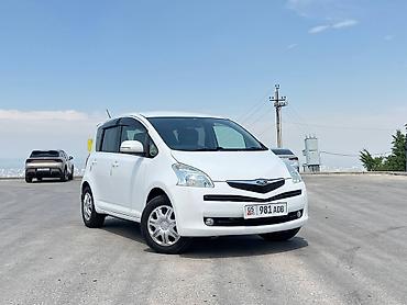 тайота рактис: Toyota Ractis: 2005 г., 1.5 л, Вариатор, Бензин, Минивэн — 1