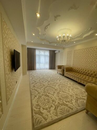 Продажа домов: 4 комнаты, 124 м², 2 этаж, Дизайнерский ремонт