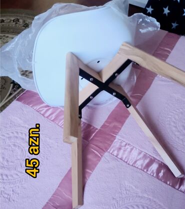 Ofis oturacaqları: YENİ - ofis, salon, laboratoriya, diş kabineti, ev və sair məkanlarda — 9